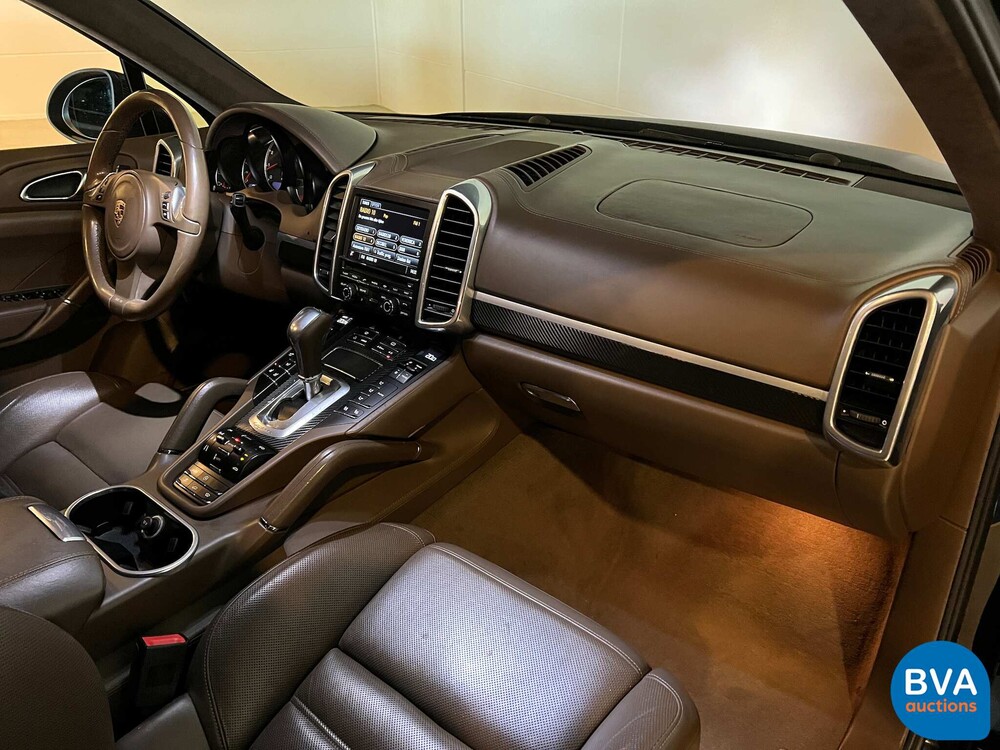 Porsche Cayenne 4.8 Turbo 500hp 2011, H-476-FK.