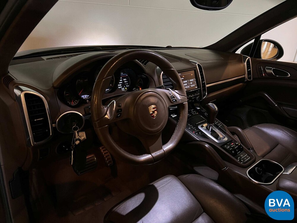 Porsche Cayenne 4.8 Turbo 500hp 2011, H-476-FK.