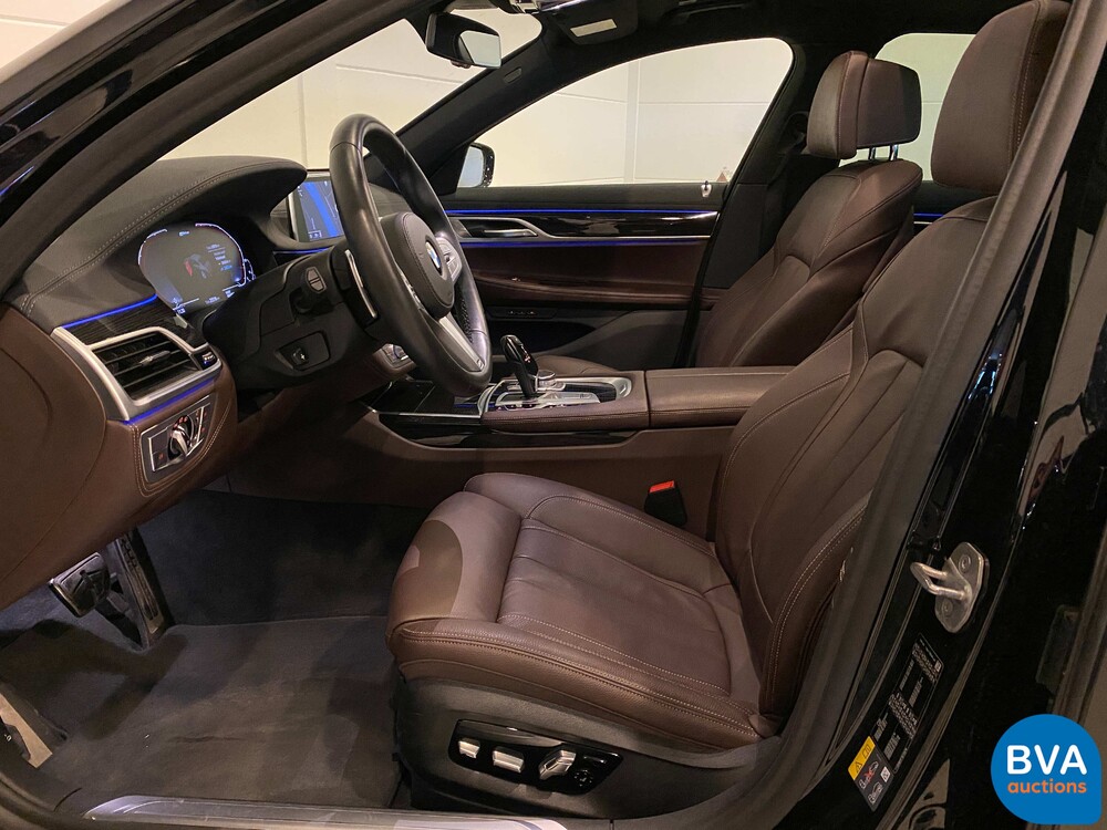 BMW 745e M-Sport High Executive 7er Serie 394 PS 2019 NEUES MODELL, J-968-TK.