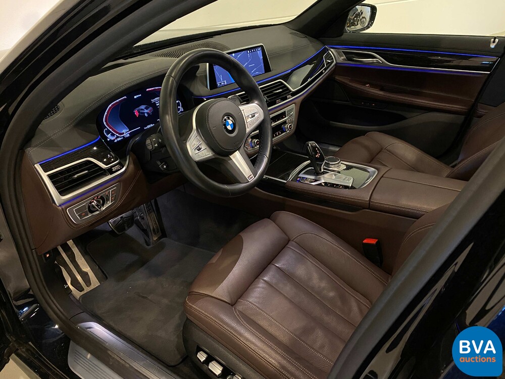 BMW 745e M-Sport High Executive 7er Serie 394 PS 2019 NEUES MODELL, J-968-TK.