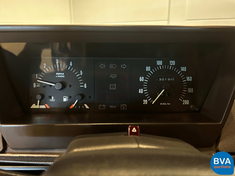 Land Rover Range Rover 3-door 3.9 V8i Vogue 182pk 1991 Classic -MATCHING NUMBERS-, H-351-KL.