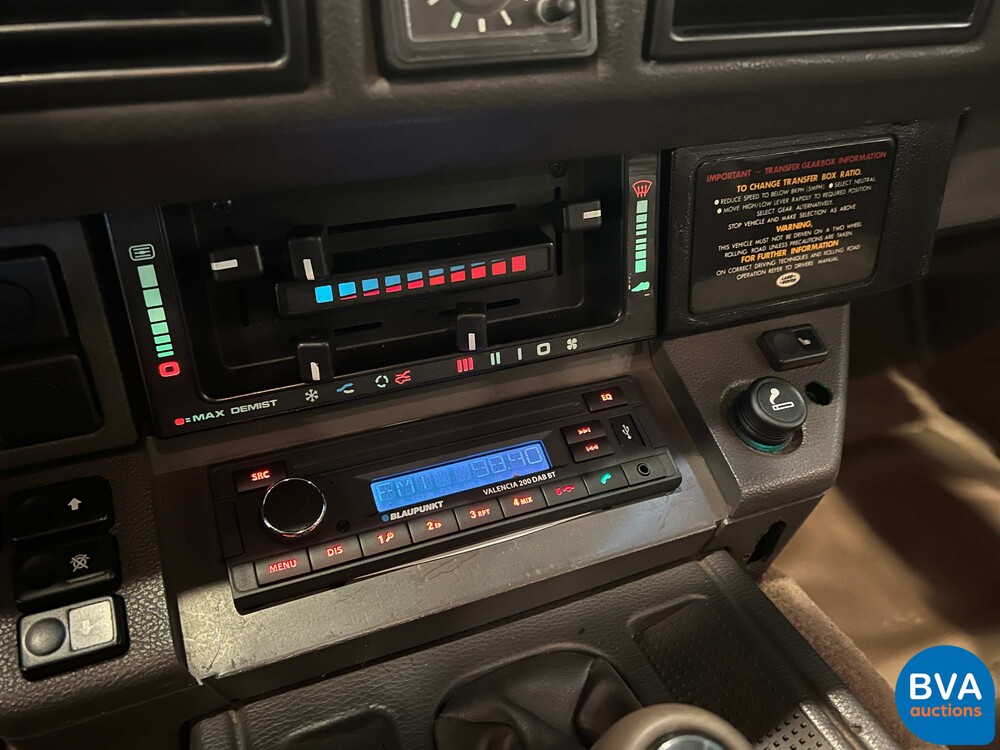 Land Rover Range Rover 3-door 3.9 V8i Vogue 182pk 1991 Classic -MATCHING NUMBERS-, H-351-KL.