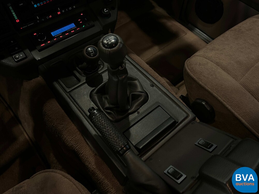 Land Rover Range Rover 3-door 3.9 V8i Vogue 182pk 1991 Classic -MATCHING NUMBERS-, H-351-KL.