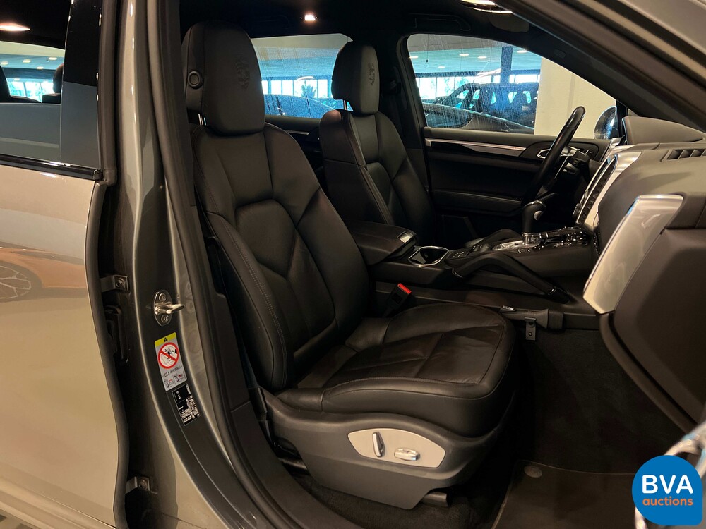 Porsche Cayenne S E-Hybrid 416pk 2015 Plug-In Hybrid FACELIFT -Org. NL-, HG-725-D.