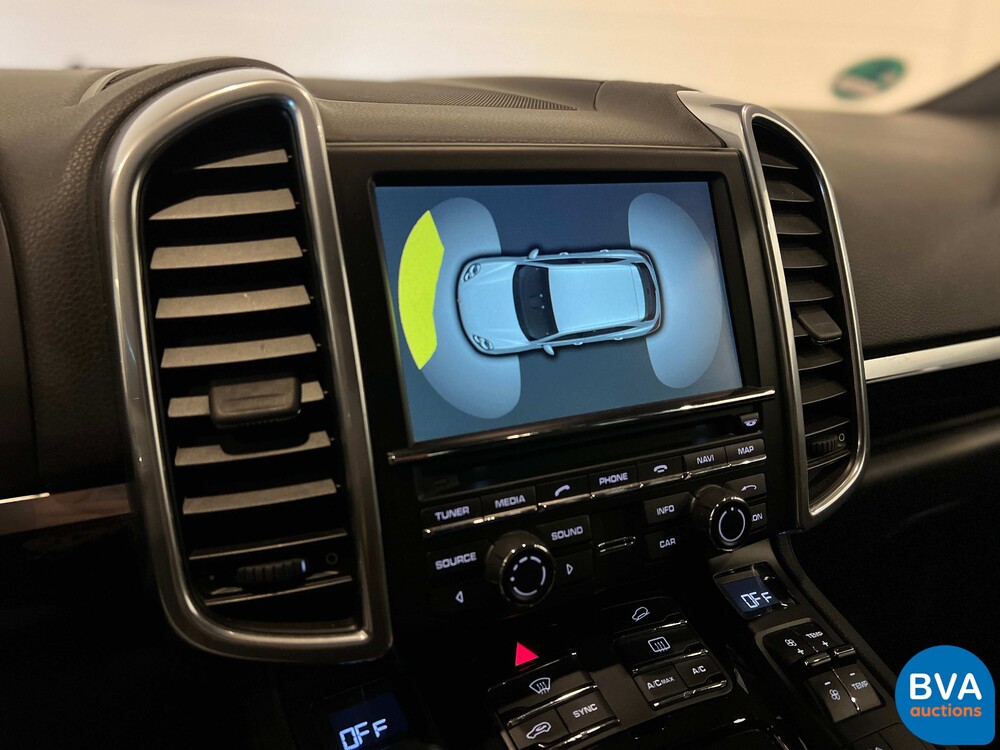 Porsche Cayenne S E-Hybrid 416pk 2015 Plug-In Hybrid FACELIFT -Org. NL-, HG-725-D.