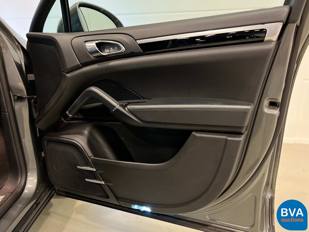Porsche Cayenne S E-Hybrid 416pk 2015 Plug-In Hybrid FACELIFT -Org. NL-, HG-725-D.