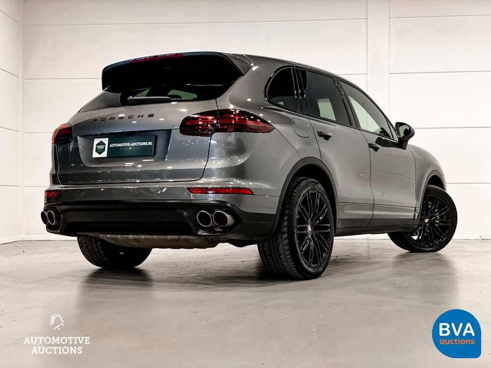 Porsche Cayenne S E-Hybrid 416pk 2015 Plug-In Hybrid FACELIFT -Org. NL-, HG-725-D.