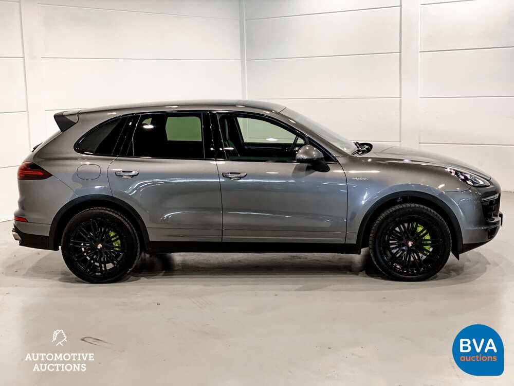 Porsche Cayenne S E-Hybrid 416pk 2015 Plug-In Hybrid FACELIFT -Org. NL-, HG-725-D.