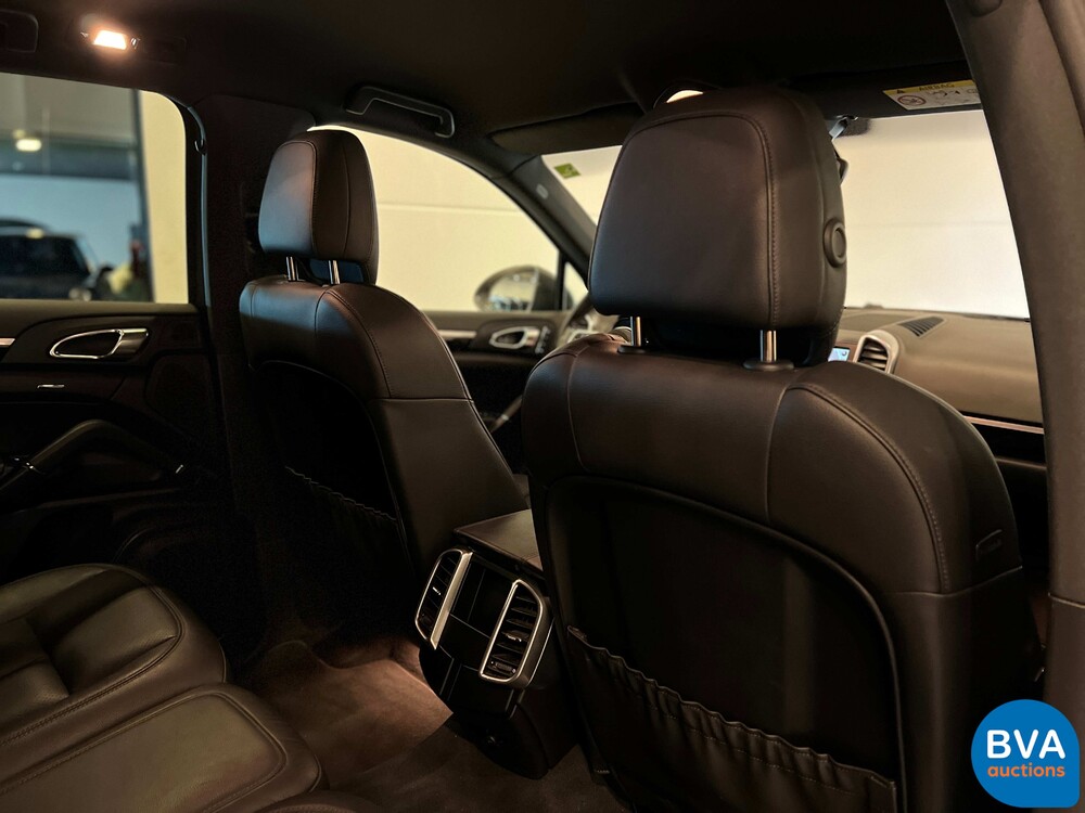 Porsche Cayenne S E-Hybrid 416pk 2015 Plug-In Hybrid FACELIFT -Org. NL-, HG-725-D.