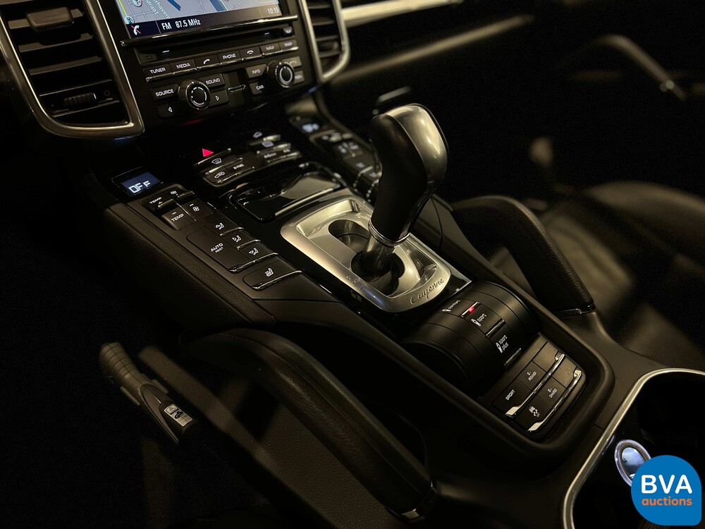 Porsche Cayenne S E-Hybrid 416pk 2015 Plug-In Hybrid FACELIFT -Org. NL-, HG-725-D.