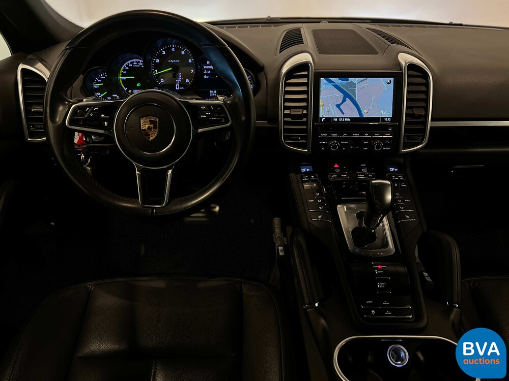 Porsche Cayenne S E-Hybrid 416pk 2015 Plug-In Hybrid FACELIFT -Org. NL-, HG-725-D.