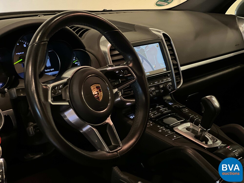 Porsche Cayenne S E-Hybrid 416pk 2015 Plug-In Hybrid FACELIFT -Org. NL-, HG-725-D.