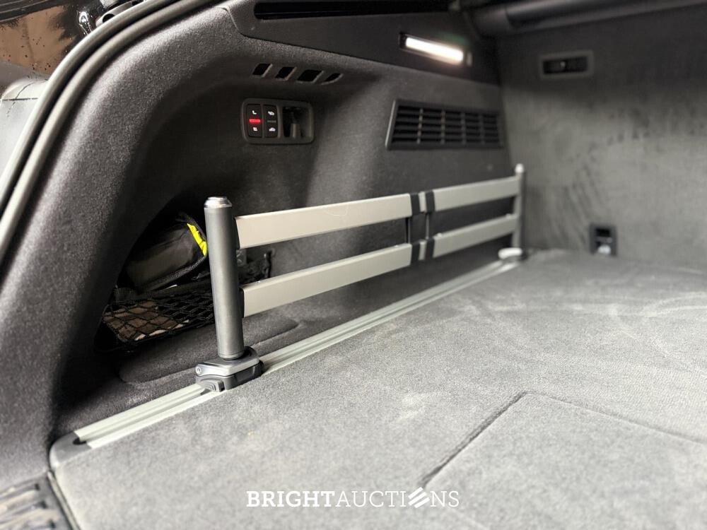 Audi Q8 60 TFSIe Quattro S-Line 490hp 2025 Plug-In Hybrid Manufacturer's Warranty