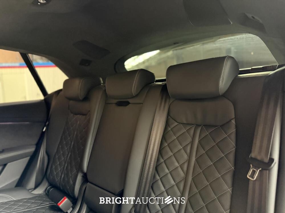 Audi Q8 60 TFSIe Quattro S-Line 490hp 2025 Plug-In Hybrid Manufacturer's Warranty