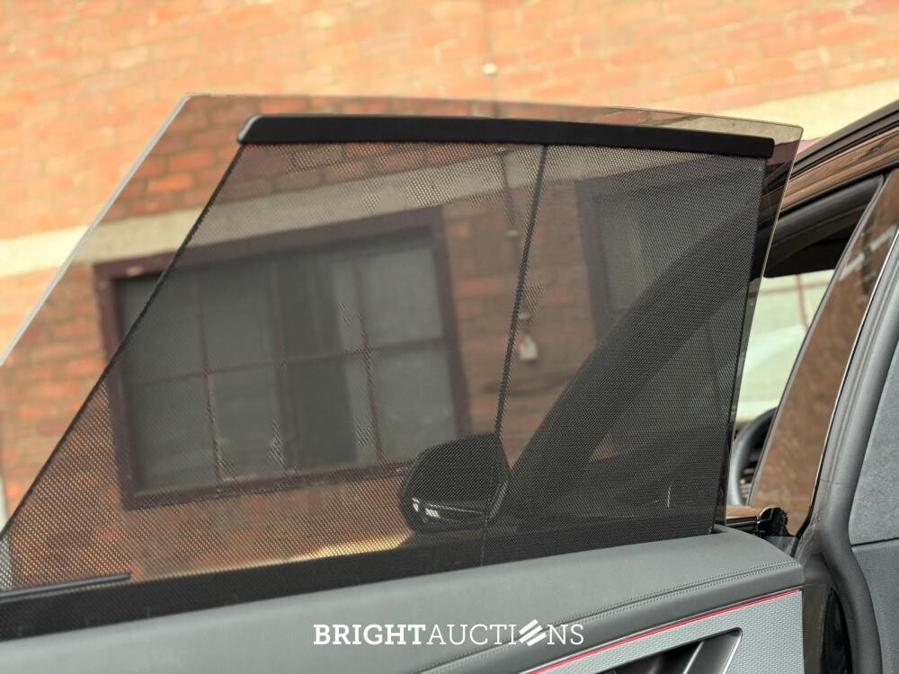 Audi Q8 60 TFSIe Quattro S-Line 490hp 2025 Plug-In Hybrid Manufacturer's Warranty