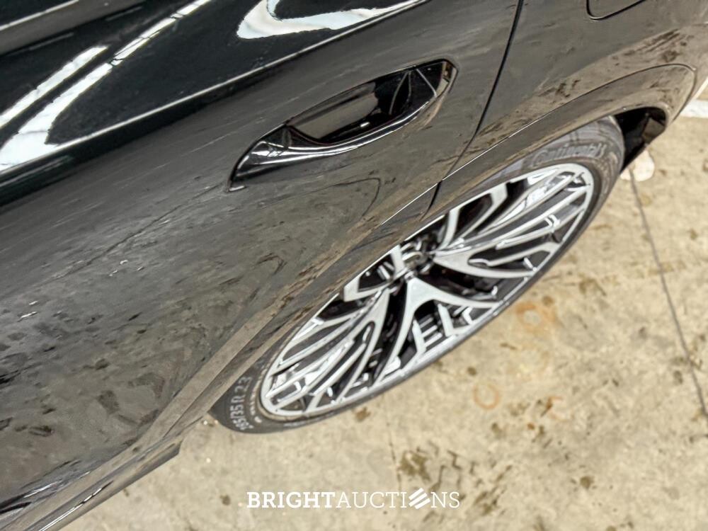 Audi Q8 60 TFSIe Quattro S-Line 490hp 2025 Plug-In Hybrid Manufacturer's Warranty