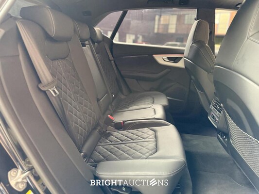 Audi Q8 60 TFSIe Quattro S-Line 490pk 2025 Plug-In Hybrid Fabrieksgarantie