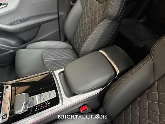 Audi Q8 60 TFSIe Quattro S-Line 490pk 2025 Plug-In Hybrid Fabrieksgarantie