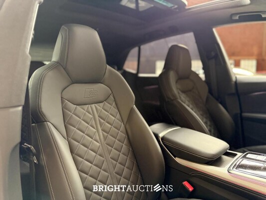Audi Q8 60 TFSIe Quattro S-Line 490pk 2025 Plug-In Hybrid Fabrieksgarantie