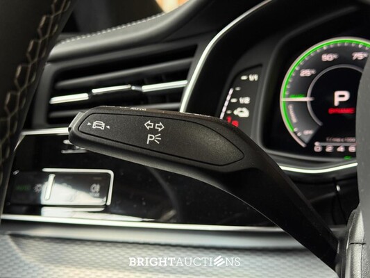 Audi Q8 60 TFSIe Quattro S-Line 490pk 2025 Plug-In Hybrid Fabrieksgarantie