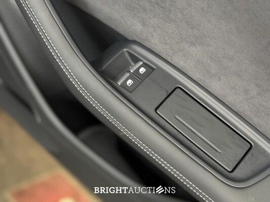 Audi Q8 60 TFSIe Quattro S-Line 490pk 2025 Plug-In Hybrid Fabrieksgarantie