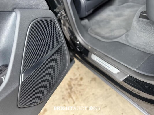 Audi Q8 60 TFSIe Quattro S-Line 490pk 2025 Plug-In Hybrid Fabrieksgarantie