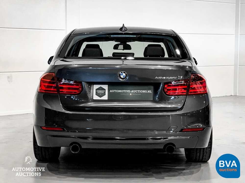 BMW ActiveHybrid 3 F30 335i Sedan 340pk 3-Serie 2013