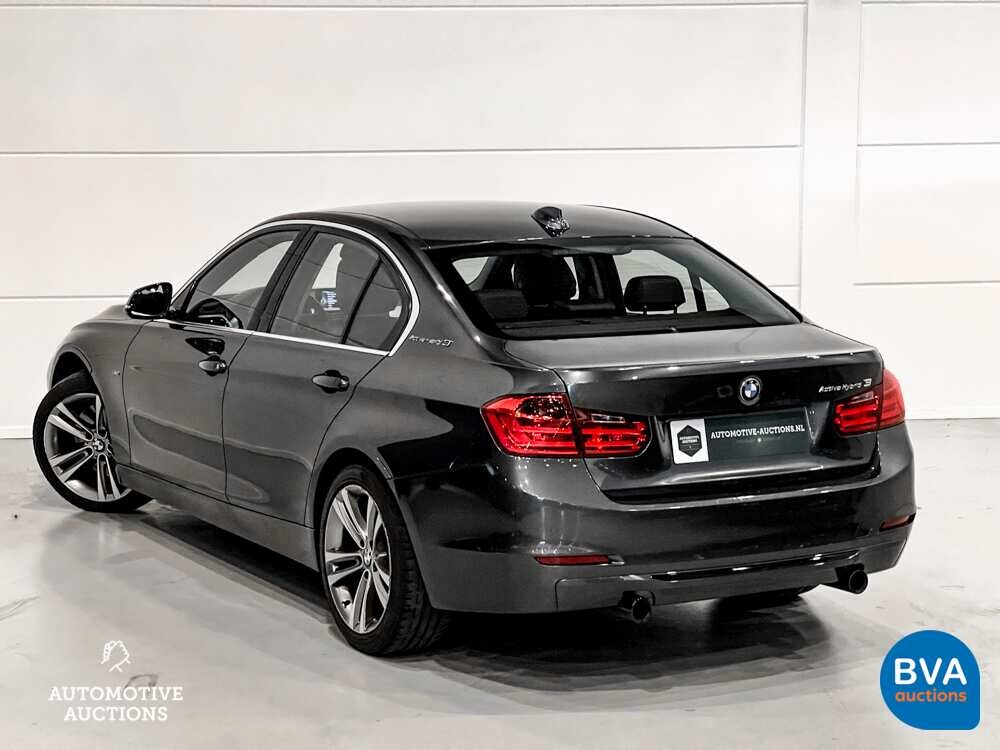 BMW ActiveHybrid 3 F30 335i Sedan 340pk 3-Serie 2013