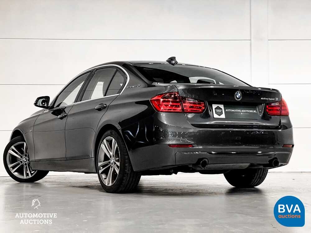 BMW ActiveHybrid 3 F30 335i Sedan 340pk 3-Serie 2013