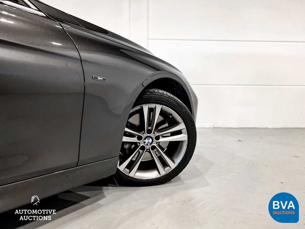 BMW ActiveHybrid 3 F30 335i Sedan 340pk 3-Serie 2013