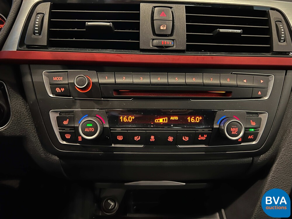 BMW ActiveHybrid 3 F30 335i Sedan 340pk 3-Serie 2013