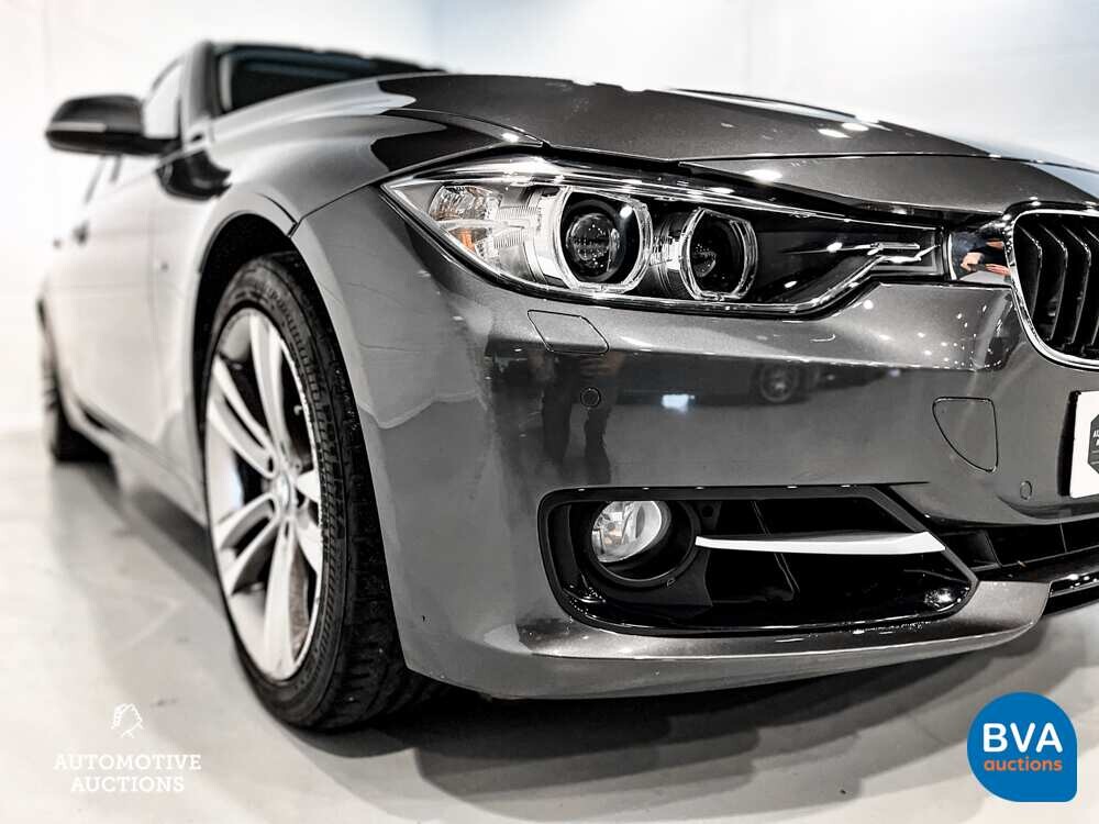 BMW ActiveHybrid 3 F30 335i Sedan 340pk 3-Serie 2013