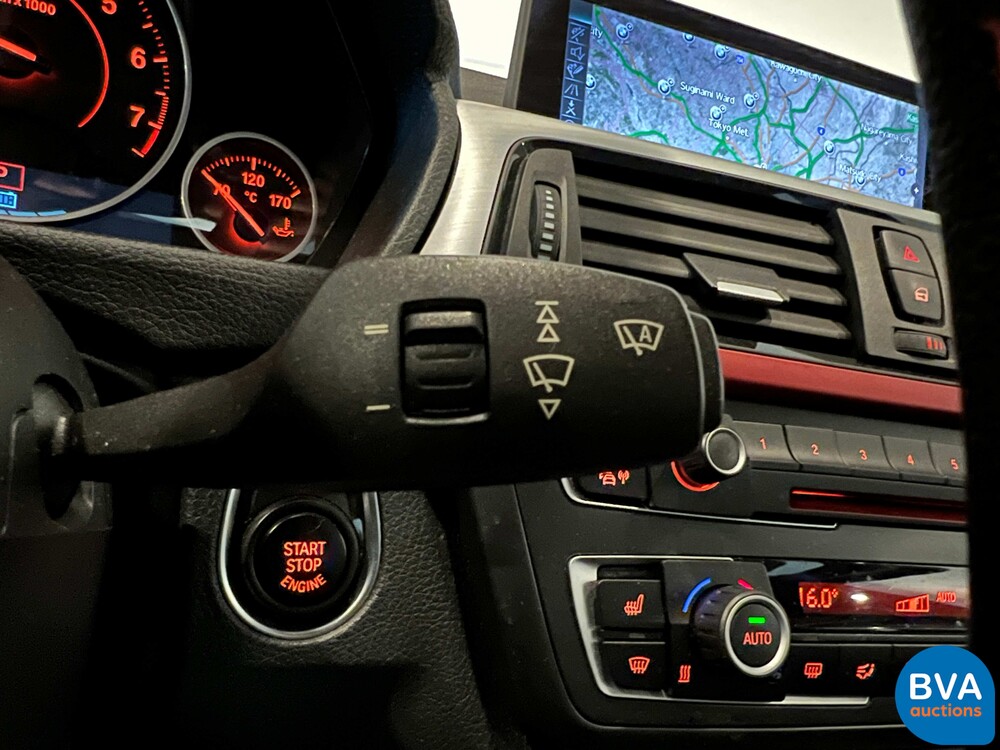 BMW ActiveHybrid 3 F30 335i Sedan 340pk 3-Serie 2013