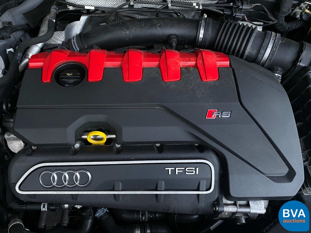 Audi TT RS Coupé 2.5TFSI Quattro 400pk 2016 Carbon TTrs -NW MODEL- SPECIAL EDITION (40 YEARS)