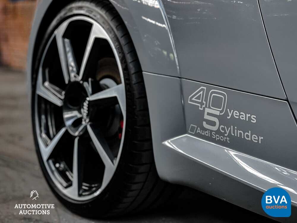 Audi TT RS Coupé 2.5TFSI Quattro 400pk 2016 Carbon TTrs -NW MODEL- SPECIAL EDITION (40 YEARS)