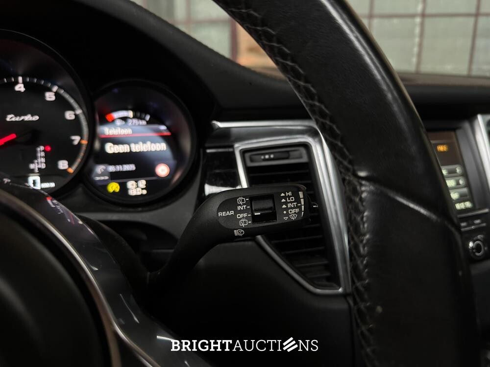 Porsche Macan Turbo 3.6 V6 400pk 2014 (Origineel-NL & 1e Eigenaar), 6-XSG-36