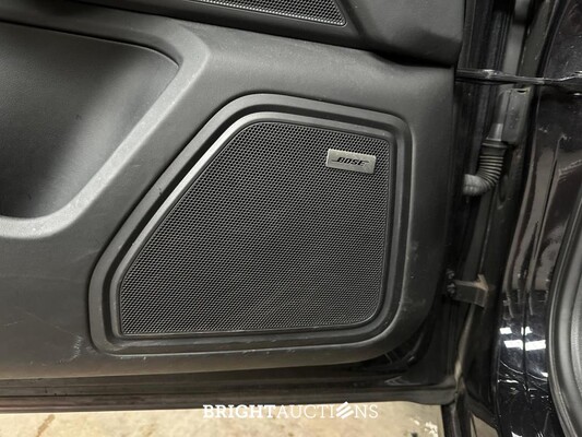 Porsche Macan Turbo 3.5 V6 400pk 2014 (Origineel-NL & 1e Eigenaar), 6-XSG-36