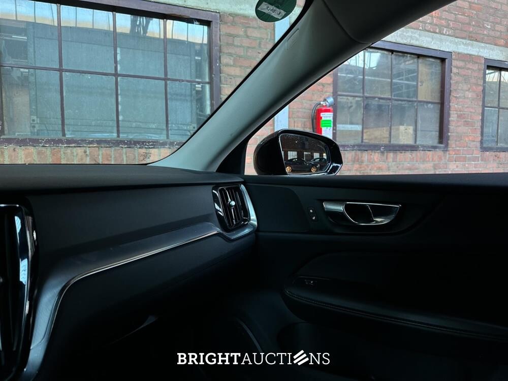 Volvo V60 2.0 B3 Momentum Advantage 163PK 2021 (Origineel-NL+1e eigenaar), K-788-LP