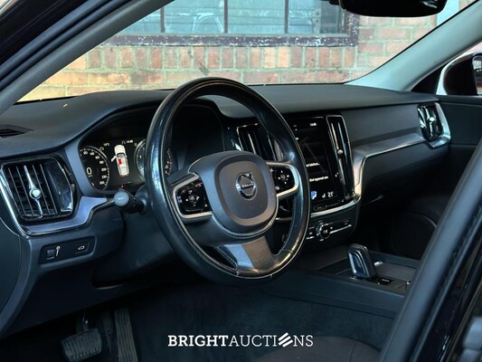 Volvo V60 2.0 B3 Momentum Advantage 163PK 2021 (Origineel-NL+1e eigenaar), K-788-LP