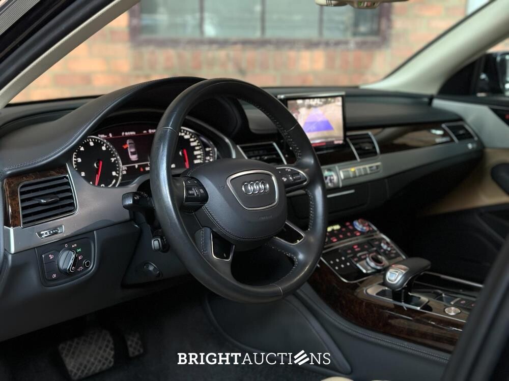 Audi A8 4.2 FSI Quattro V8 372pk 2011 (65.000 km)