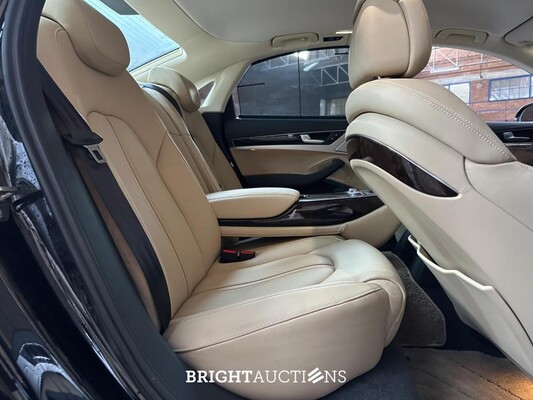 Audi A8 4.2 FSI Quattro V8 372pk 2011 (65.000 km)