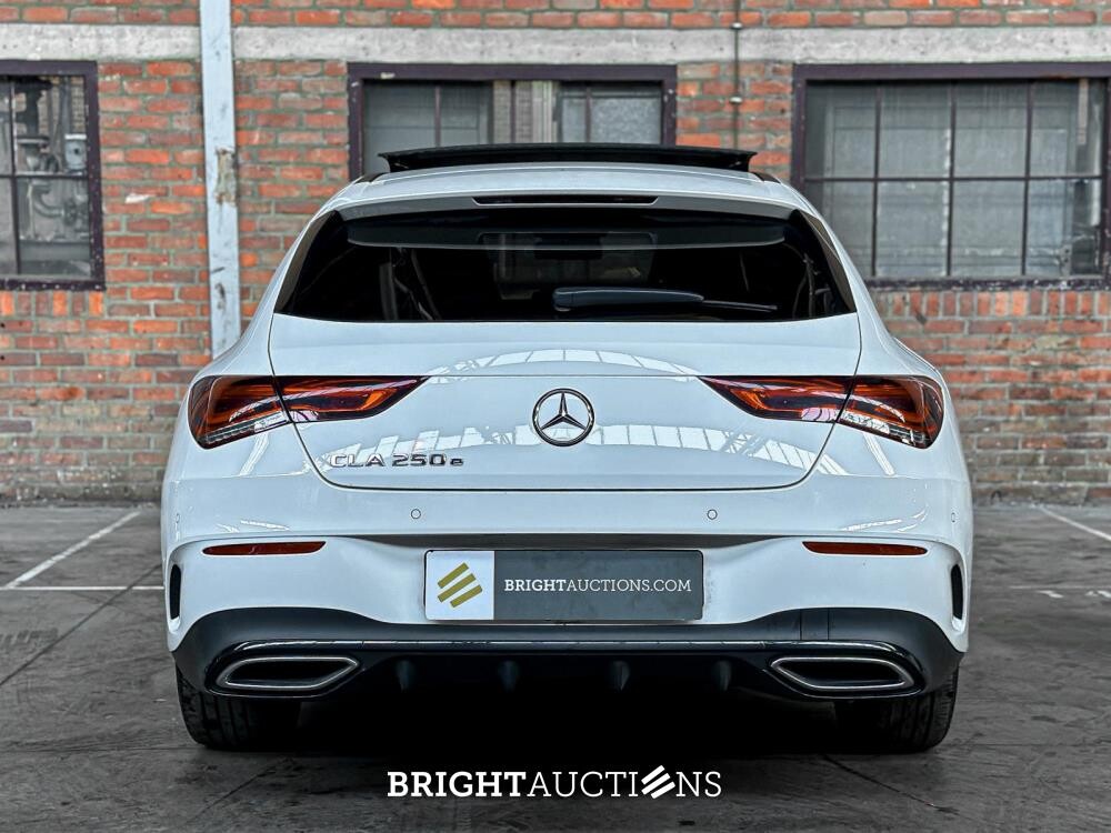 Mercedes-Benz  CLA250 e Business Solution AMG Limited 160pk 2022 (Origineel-NL & 1e Eigenaar) CLA-klasse Shooting Brake, P-576-HG