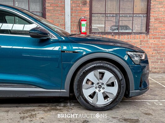 Audi E-tron Sportback 50 quattro edition 71 kWh 313pk 2020 (Origineel-NL), K-130-HS