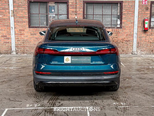 Audi E-tron Sportback 50 quattro edition 71 kWh 313pk 2020 (Origineel-NL), K-130-HS