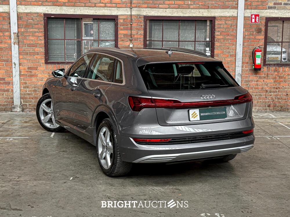 Audi E-tron 50 quattro Business edition 71 kWh 313pk 2020 (Origineel-NL+1e eigenaar), K-238-JJ