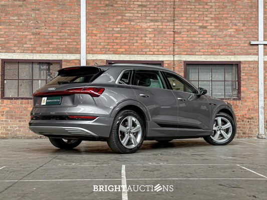 Audi E-tron 50 quattro Business edition 71 kWh 313pk 2020 (Origineel-NL+1e eigenaar), K-238-JJ
