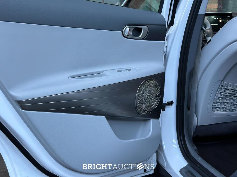 Hyundai NEXO FCEV Plus Pack 163pk 2020 (Origineel-NL), J-193-NB