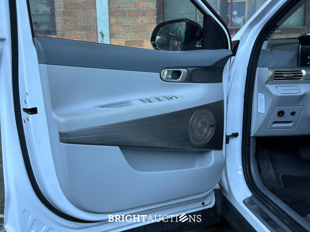 Hyundai NEXO FCEV Plus Pack 163pk 2020 (Origineel-NL), J-193-NB