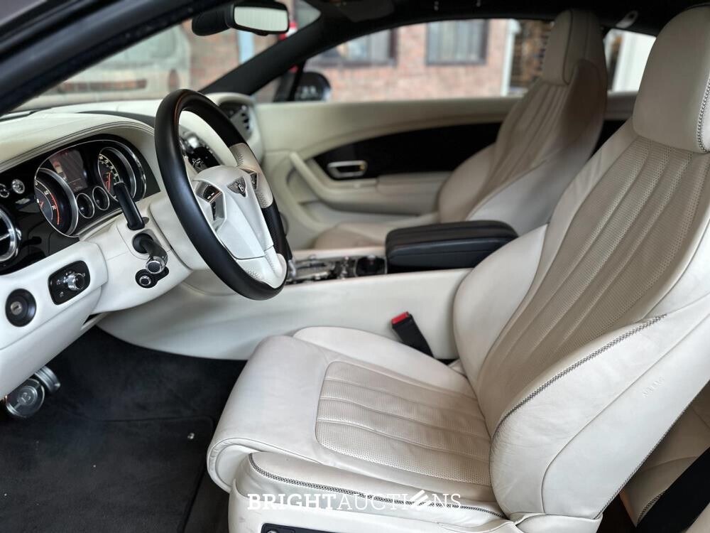 Bentley Continental GT 6.0 W12 575pk 2013, K-766-VL
