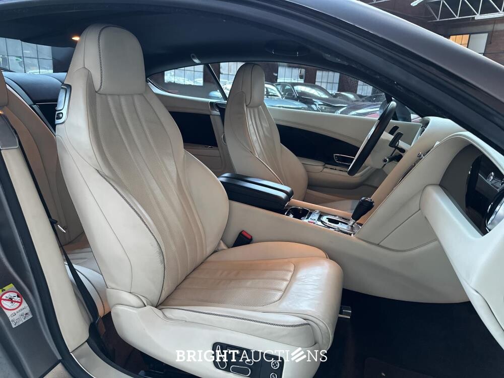Bentley Continental GT 6.0 W12 575pk 2013, K-766-VL
